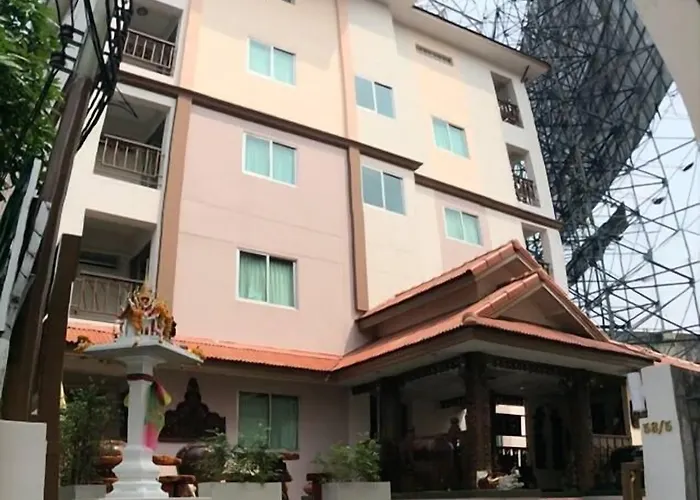 Kim At Morleng Hostel