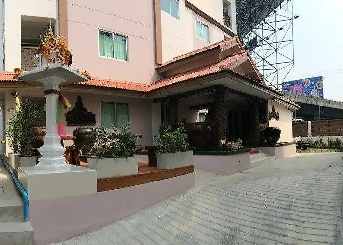 Kim At Morleng Hostel Bangkok